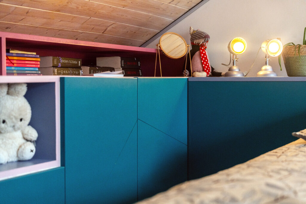 chambre sous pente sur mesure vue zone nuit zoom meuble