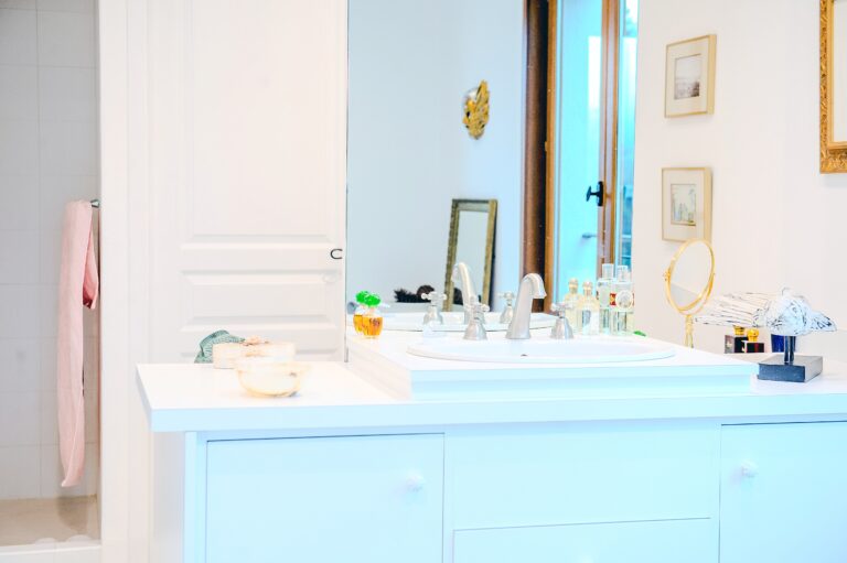 Meuble sur mesure double face