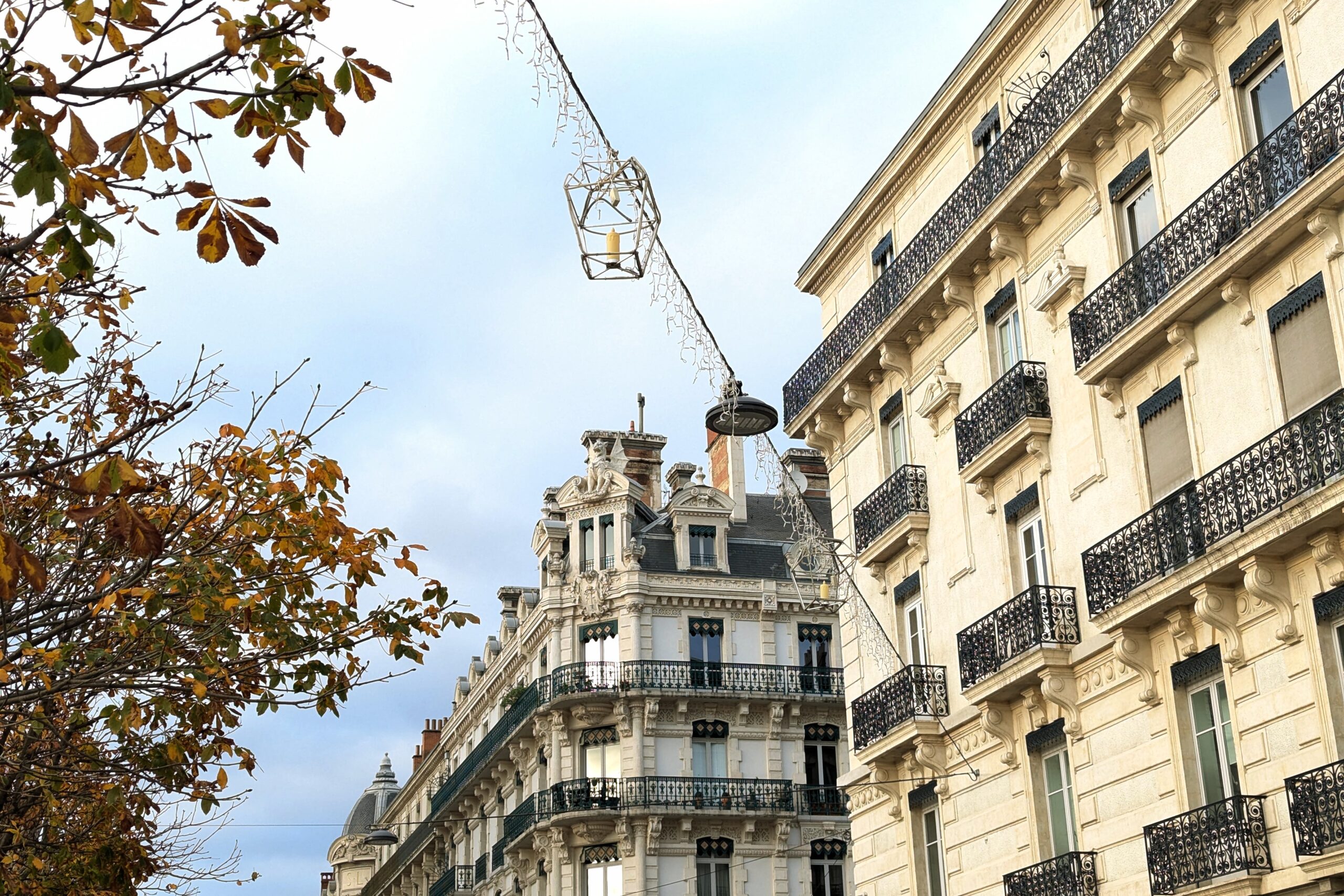 You are currently viewing Immobilier ancien : ces détails invisibles qui changent tout avant d’acheter