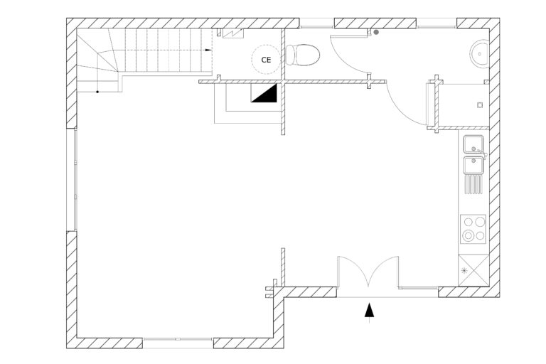 Plan 2D de l'état existant d'un chalet à Méaudre, avec entrée, escalier, cuisine, salle d'eau et grande pièce de vie.